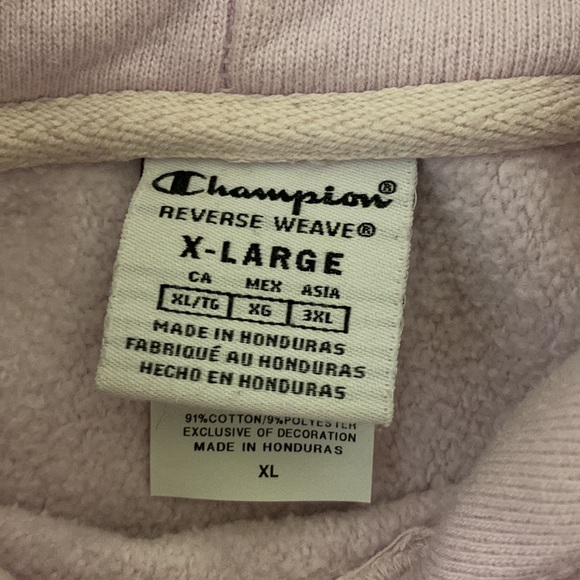 A women’s X-Large Champion Hoodie - Picture 3 of 4